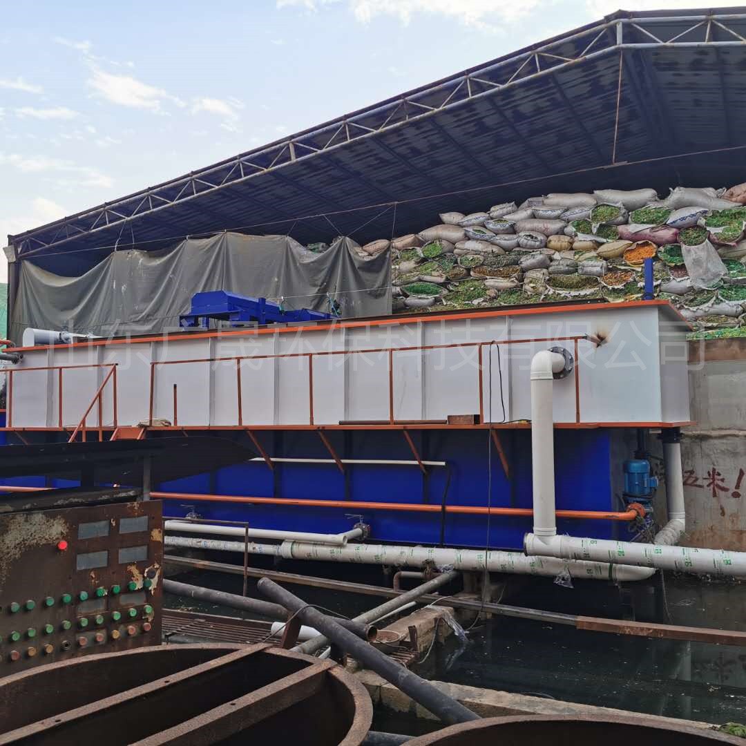 藍白色氣浮機現(xiàn)場  (1).jpg