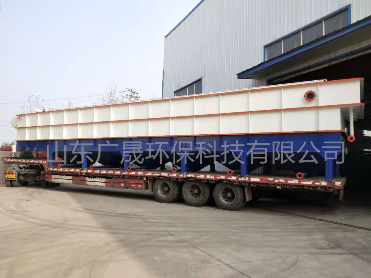 藍(lán)白色氣浮機(jī)發(fā)貨 (8).jpg